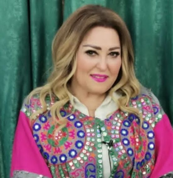 نهال عنبر لجمهورها علي انستجرام:” ابتعد عن السلبيين”