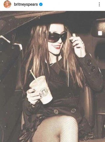 شاهد .. بريتني سبيرز بصورة قديمة بالشعر البني