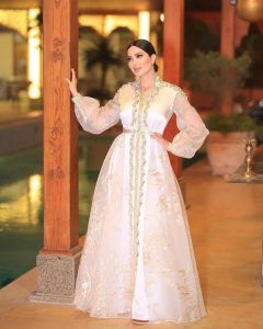 اتفرج – نسرين طافش زغللت القلوب في رمضان بالأبيض الجرئ