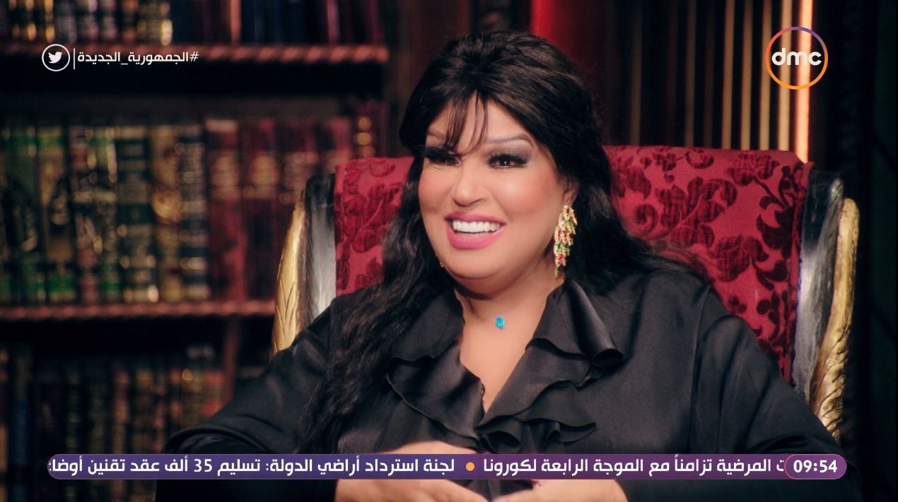 في رمضان – فيفي عبده بتجنن بفستان علي كيفك .. شاهد