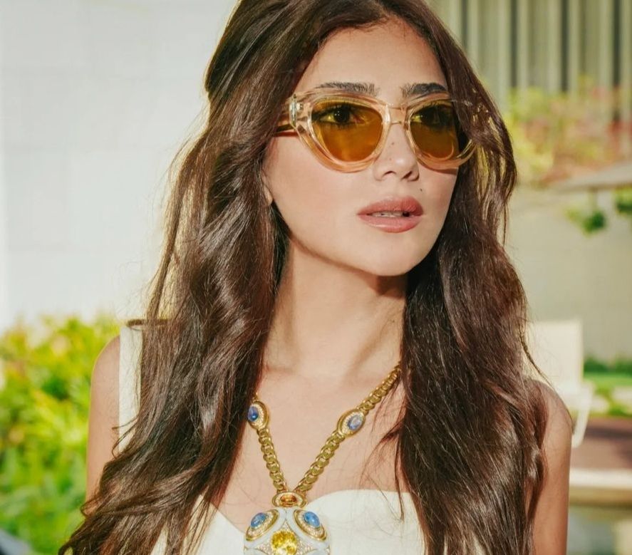 مي عمر تلفت الأنظار بنحافتها الزائدة في احدث اطلالتها- شاهد