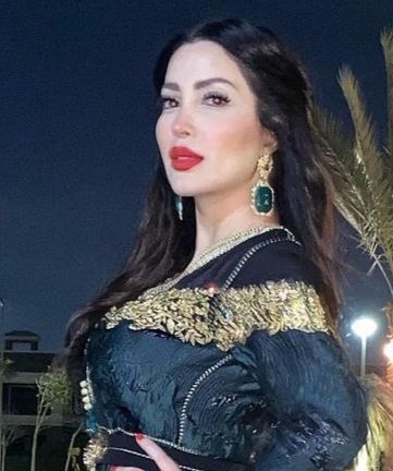 الاسود يليق بك.. نسرين طافش تخطف الانظار من احدث جلسة تصوير لها-شاهد