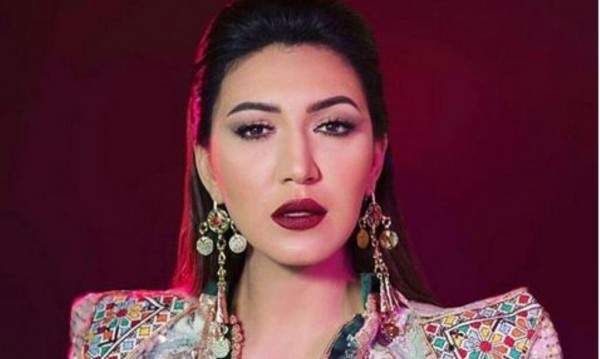 شاهد .. أسما لمنور تُفجع بوفاة جدتها