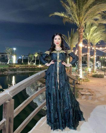 شاهد .. نسرين طافش تخطف الأنظار بإطلالة مسائية فريدة-بالصور