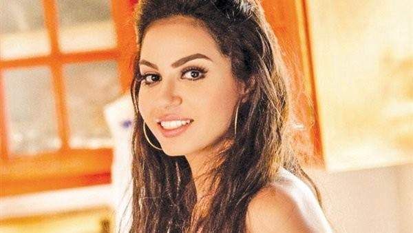 شاهد .. بالصورة - نسرين أمين تشارك متابعيها صور من كواليس "واحد تاني"