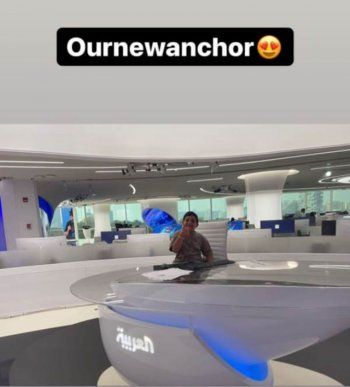 شاهد .. ابن ليال الاختيار يحل مكانها في ستوديو الأخبار-بالصور