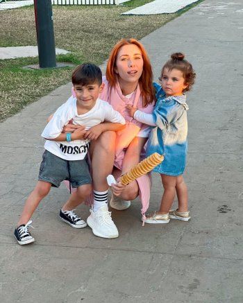 شاهد .. دانييلا رحمة تستمتع بوقتها مع أولاد أخواتها.. وهكذا علقت