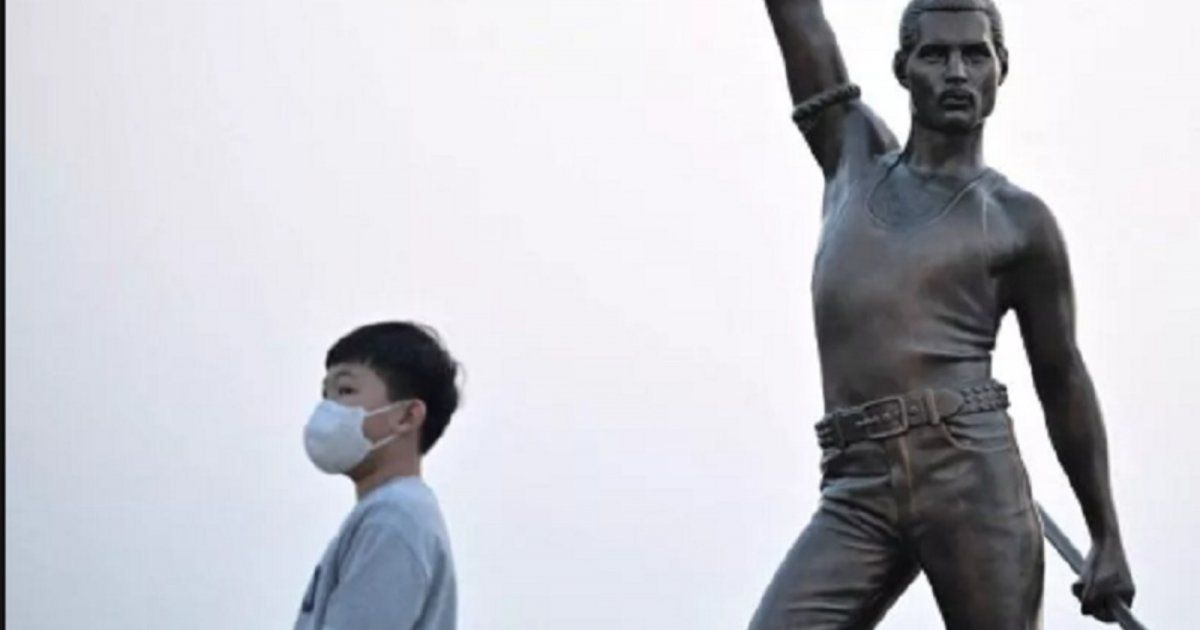 شاهد .. بالصورة - تمثال في كوريا الجنوبية تكريماً لفريدي مركوري