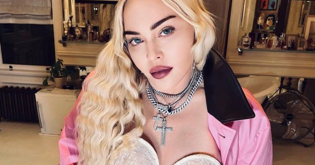 شاهد .. مادونا بلوك مختلف وحركاتها تثير الجدل