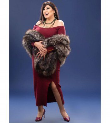 شاهد .. بالصورة - فيفي عبده بإطلالة حابسة للأنفاس والجمهور يتفاعل