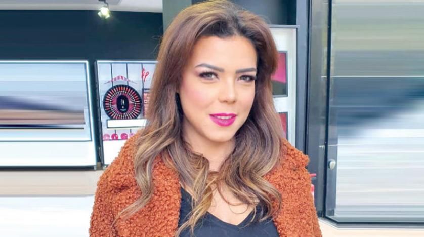 بالصور – ناهد السباعي تحتفل بعيد ميلاد والدتها