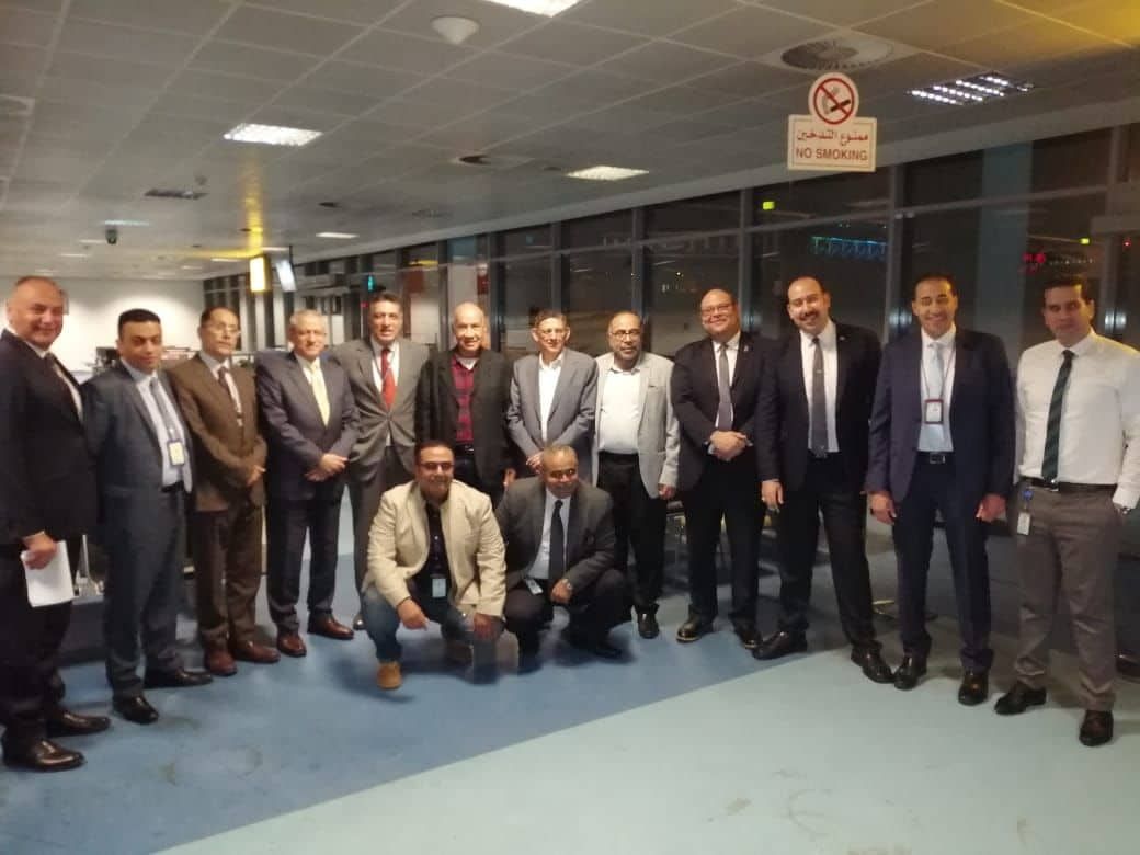 بالصور – حفل إفطار للإدارة العامة للمحطات بمصر للطيران