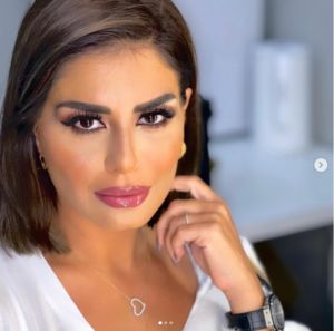 اتفرج – منة فضالي خطفت قلوب متابعيها بظهور مفيش أحلي من كدة