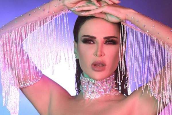 بالصور – القمر ” نيللي مقدسي ” مش راضية تتجوز – أمال مين يتجوز !