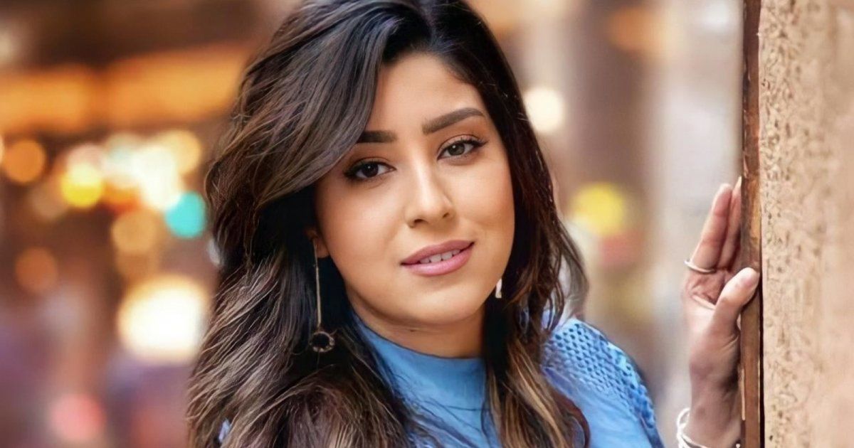 شاهد .. بعد غنائه "ستو أنا".. آيتن عامر لأحمد مكي "إيه يا قلبي أنا"