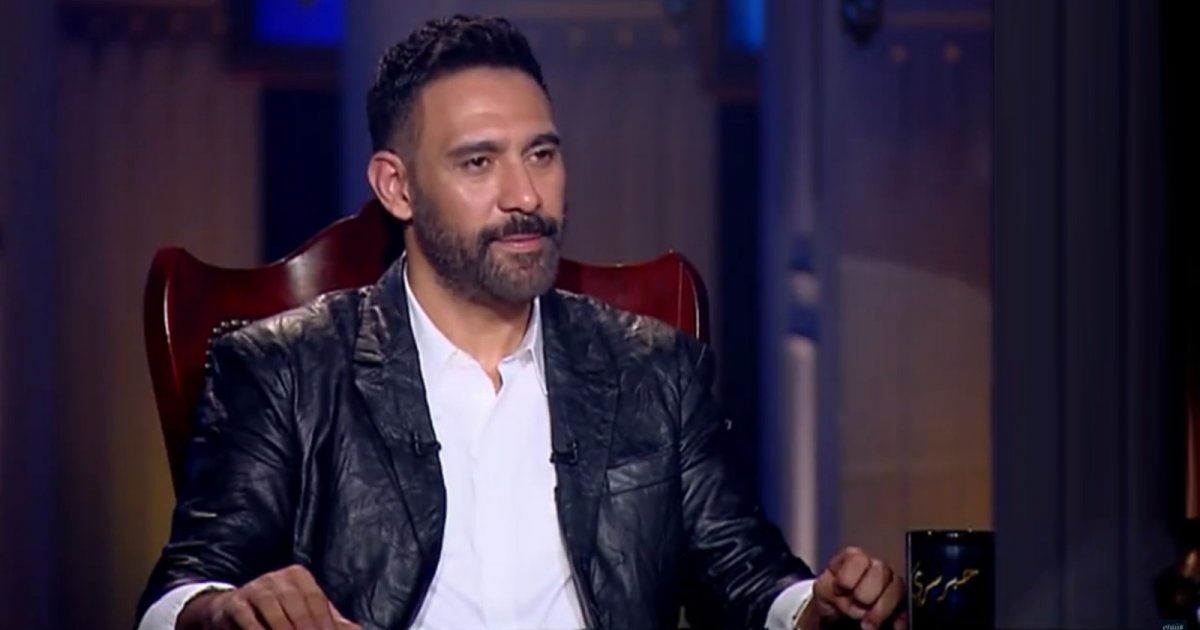 شاهد .. الخلافات بين عمرو دياب وعمرو مصطفى تعود إلى الواجهة.. والاخير يصف تعاونهما بالـ "تاريخ الأسود"