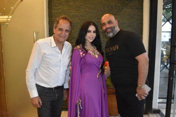 شاهد .. بالصور- وديع الشيخ يلبي دعوة يوسف أبو بكر لمأدبة الإفطار