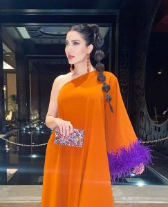 اتفرج – نسرين طافش تخطف الأضواء بـ”البرتقالي” الجذاب