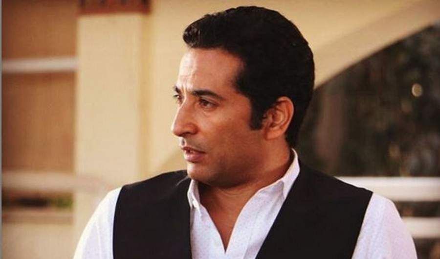 شاهد .. بالصورة- عمرو سعد يشكر نفسه ويشوق الجمهور لفيلمه الجديد