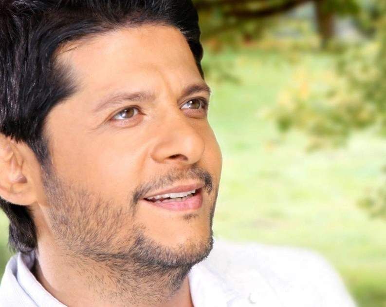 شاهد .. خاص الفن - ابن شقيق معين شريف يشتبك مع الجيش اللبناني وهذا موقف الفنان من ما حصل