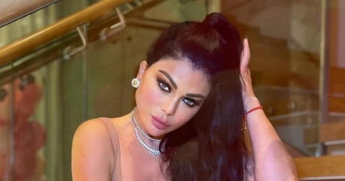 شاهد .. هيفا وهبي بإطلالة مدهشة.. وتعايد الجمهور بعيد الفطر