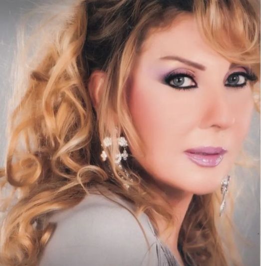 نادية الجندي تهنئ متابعيها بعيد الفطر المبارك- شاهد