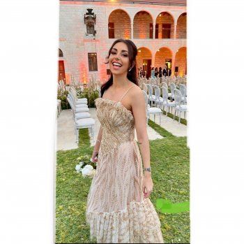 شاهد .. بالصور والفيديو- فاليري أبو شقرا تحتفل بزفاف شقيقتها