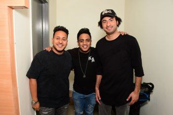 شاهد .. أبطال فيلم "زومبي" يحتفلون بالعرض الأول له بحضور علي ربيع وحمدي الميرغني