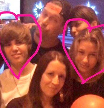 شاهد .. قصة حب جاستن بيبر وزوجته هايلي ليست حديثة.. شاهدوا صور لهما منذ الطفولة