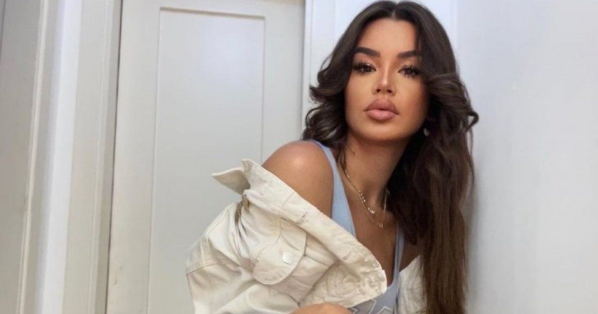 شاهد .. جوهرة تخطف الأنظار بجمالها خلال إجازتها في المالديف