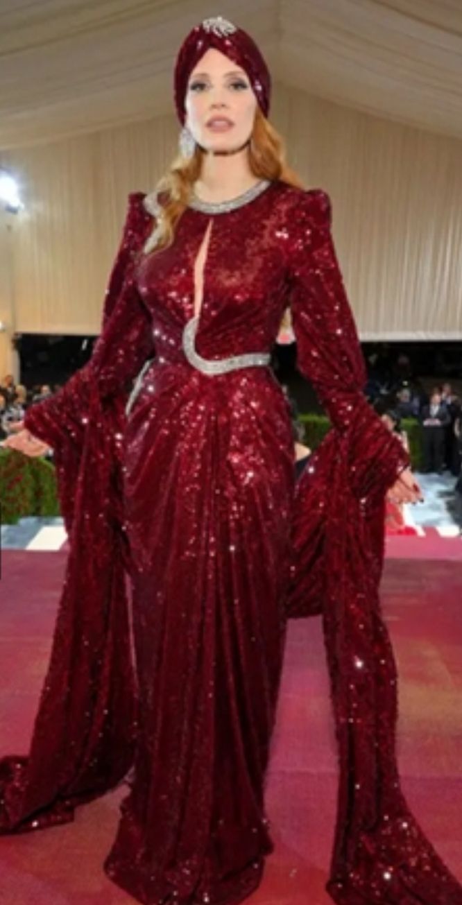 أبرز إطلالات النجوم في حفل Met Gala 2022 – شاهد