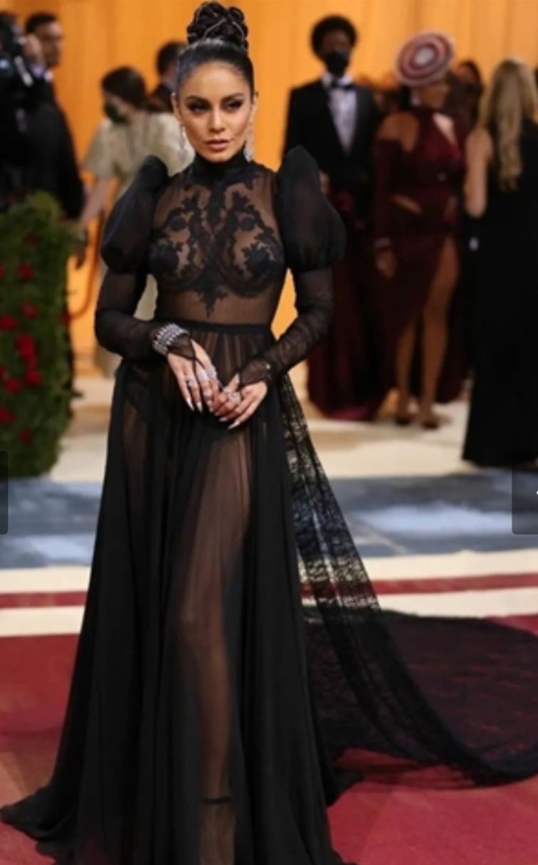 أبرز إطلالات النجوم في حفل Met Gala 2022 – شاهد