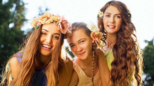 شاهد .. بطلة "بنات الشمس" عن اللاجئين السوريين: "ما هي نهاية هؤلاء؟ نقرأ عنهم اخبار سخيفة"