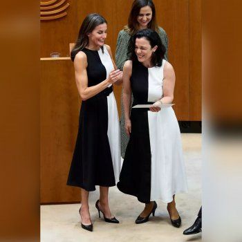 شاهد .. سيدة ترتدي فستان الملكة ليتيزيا نفسه.. وهذه ردة فعل الأخيرة