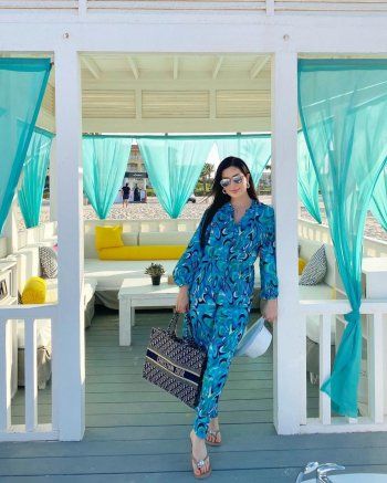 شاهد .. نسرين طافش تبهر المتابعين بإطلالة صيفية مميزة