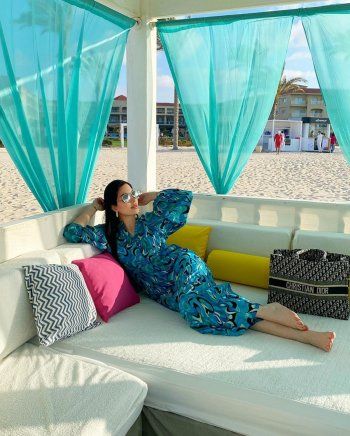 شاهد .. نسرين طافش تبهر المتابعين بإطلالة صيفية مميزة