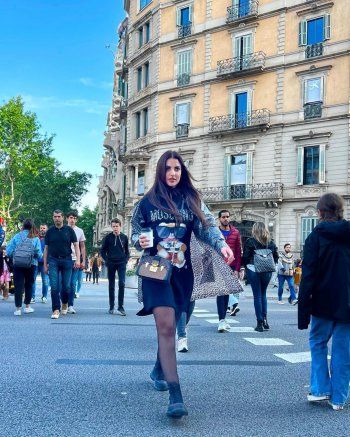 شاهد .. بالصور - درة تأخذ إجازة في العيد للسفر الى إسبانيا