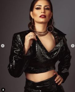 اتفرج – منة فضالي تكتسح الساحة بظهور جرئ