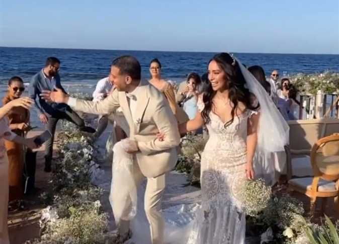 فرح بسنت شوقي ومحمد فراج.. اللقطات الأولى من حفل الزفاف