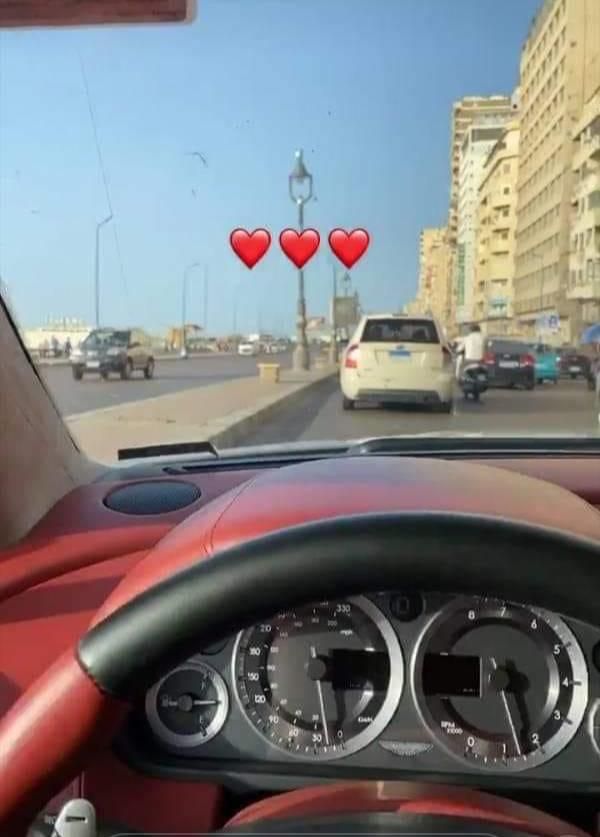 أسطول سيارات ياسمين صبري بعد أبوهشيمة : نار يا حبيبي نار