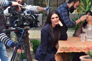 شاهد .. خاص الفن- رنا حيدر تكشف رأيها بالأعمال الدرامية وهذا ما قالته عن نادين تحسين بيك و فايز قزق