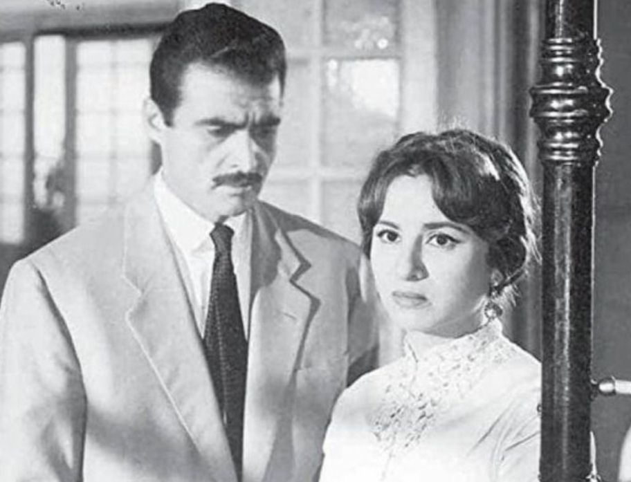 الفواجع في حياة أحمد مظهر : إبنه قتل صديقه وطلق زوجته وقاطع شقيقته