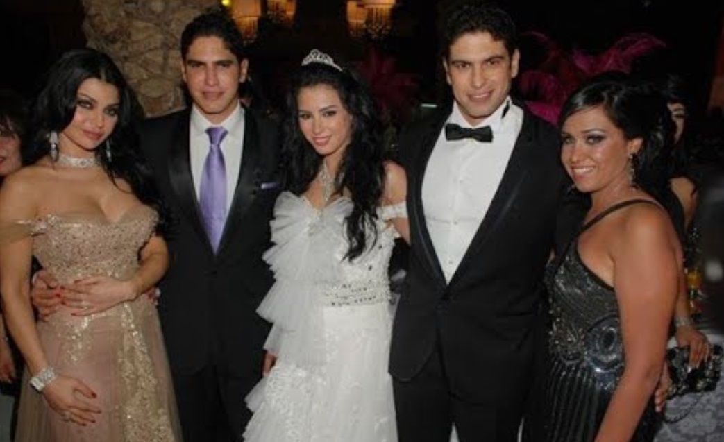 أم أولاد أبوهشيمة ظهرت من تاني بعد طلاق ياسمين صبري – شاهد