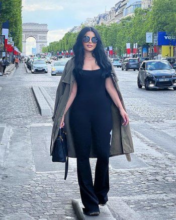 شاهد .. من باريس...هيفا وهبي تشعل مواقع التواصل الإجتماعي بآخر إطلالاتها