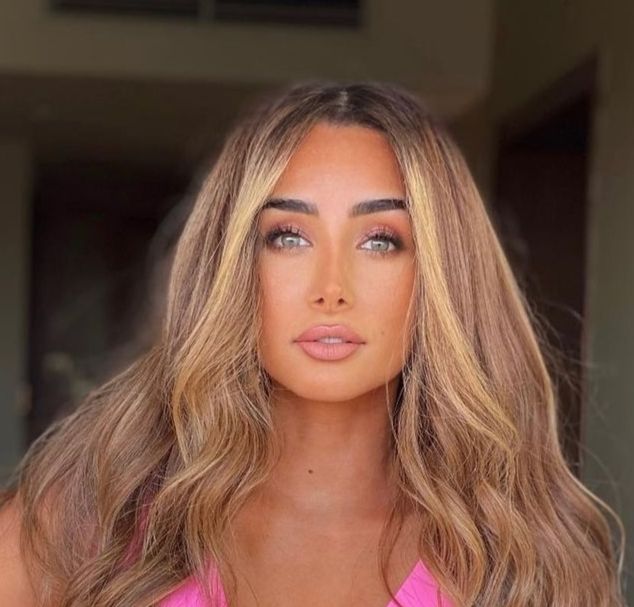 هنا الزاهد لجمهورها :” يشرفني اشتغل مع محمد رمضان تاني”