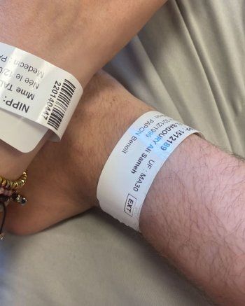 شاهد .. بالصورة - دينا تثير القلق حول حالتها الصحية