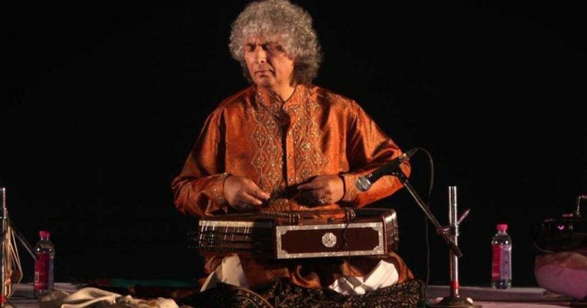 شاهد .. عازف السنتور الشهير شيفكومار شارما يفارق الحياة بعد وعكة صحية