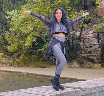 شاهد .. ليال عبود تشكر أصدقاءها وهكذا احتفلت بعيد ميلادها-بالصور