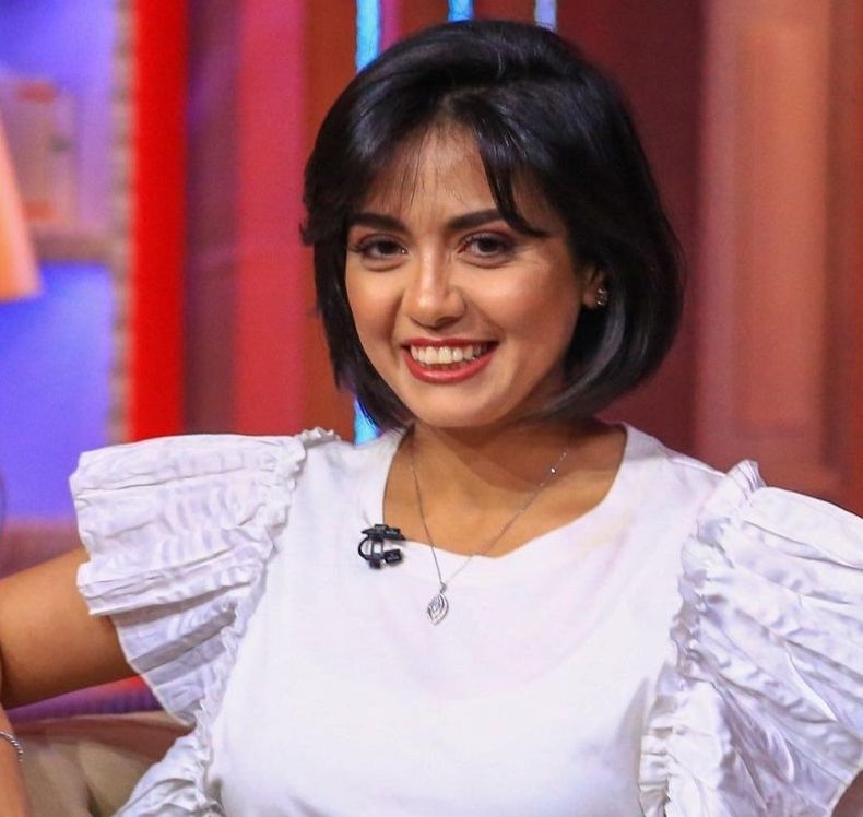 سهر الصايغ ضيفة انجي علي في “اسرار النجوم” الليلة