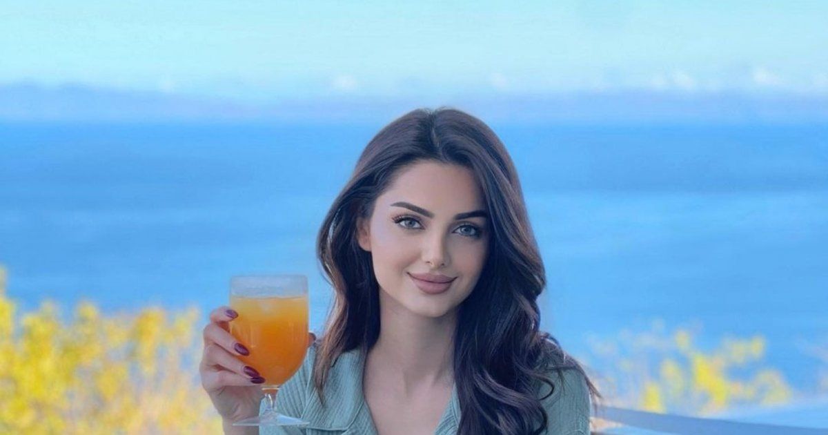 شاهد .. ماهلاغا جابري بإطلالة ناعمة للغاية.. وتلفت الأنظار بورودها